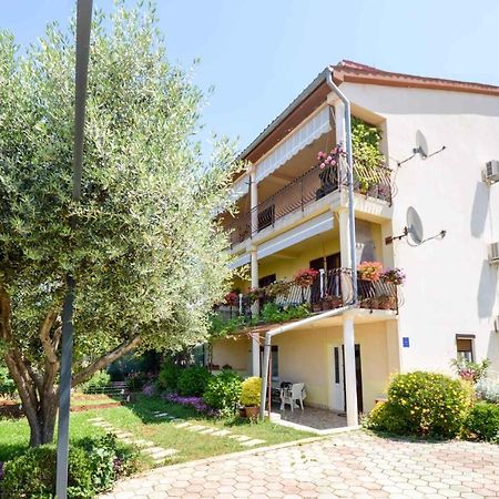 Apartment In Stinjan/Istrien 8432 Εξωτερικό φωτογραφία